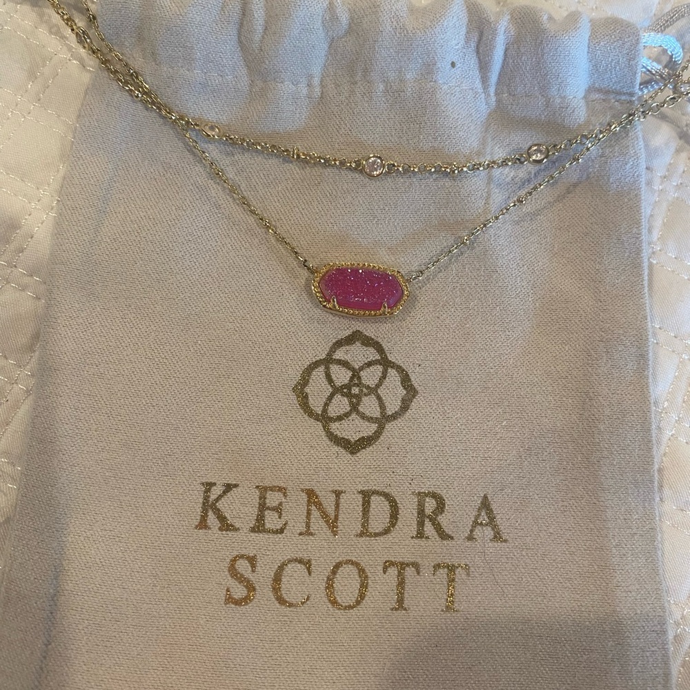 Kendra Scott ✖️ Barbie Fuchsia Pendant Necklace